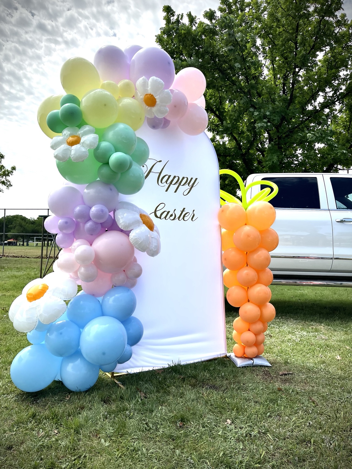 Easter balloon setup